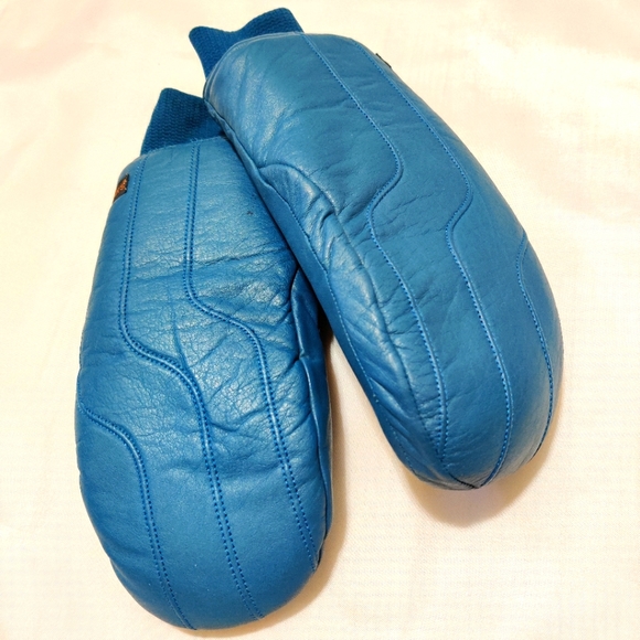 Vintage Hotfingers Mittens - Picture 3 of 11